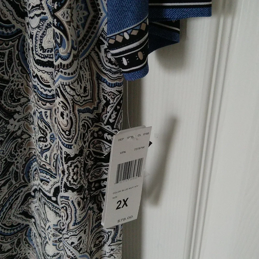Sandra Darren blue nvy ivy keyhole round neck 3/4 sleeve shift dress  Size 2X - Picture 7 of 7